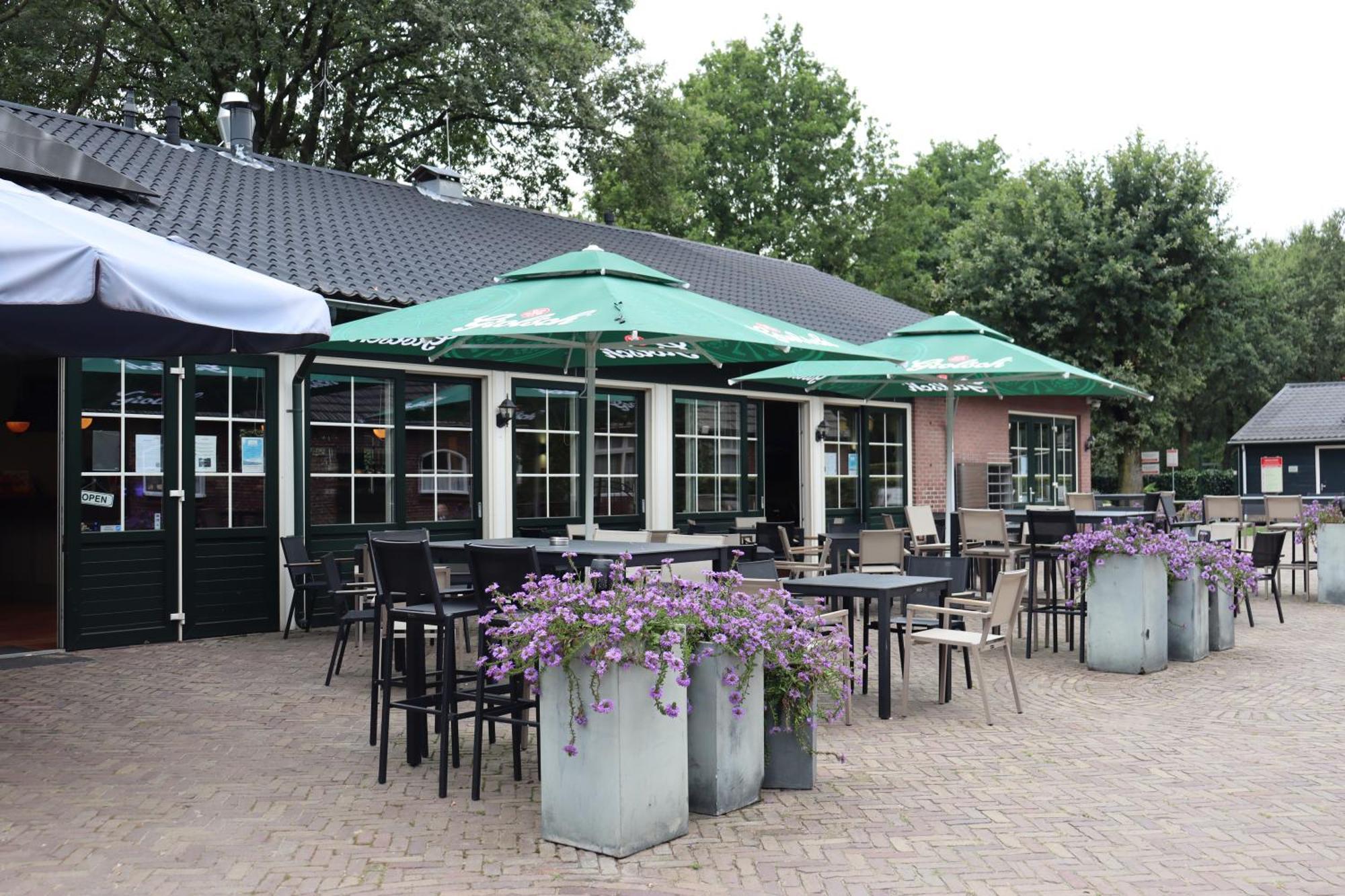 Holiday Park Duinhoeve Udenhout Exterior photo