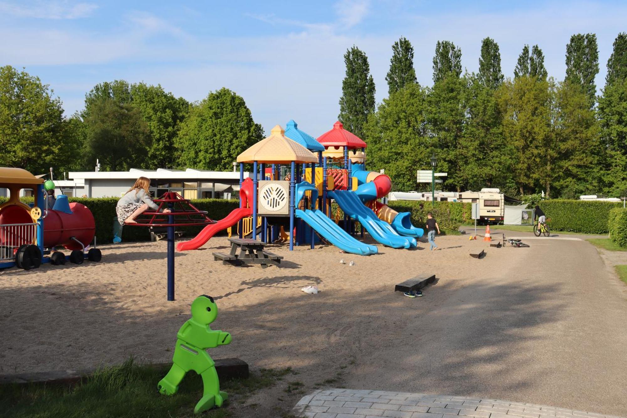 Holiday Park Duinhoeve Udenhout Exterior photo